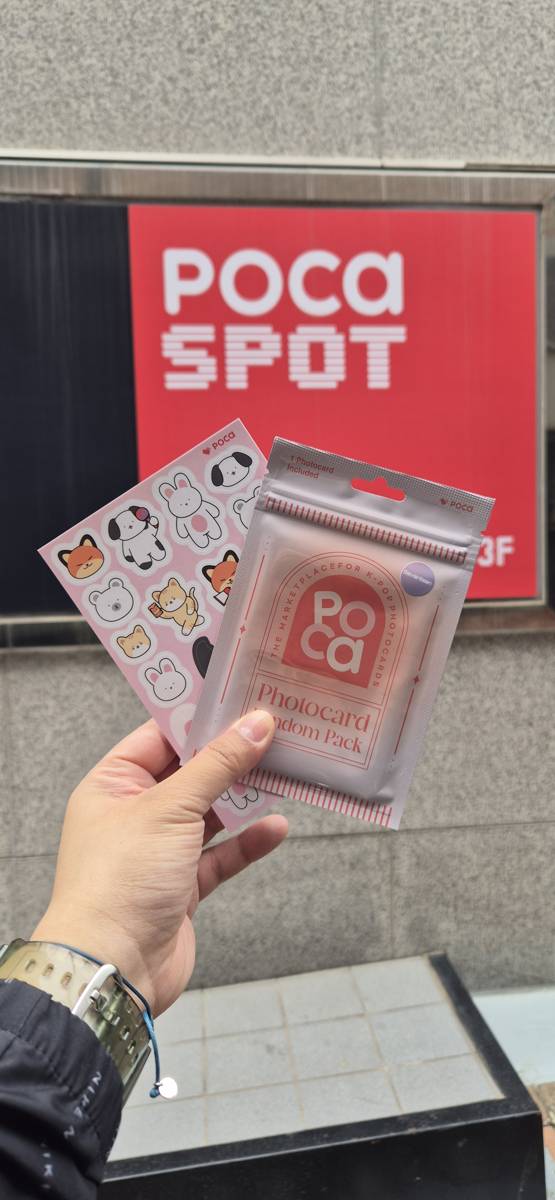 ポカスポット：弘大＆明洞のK-POPフォトカードショップ