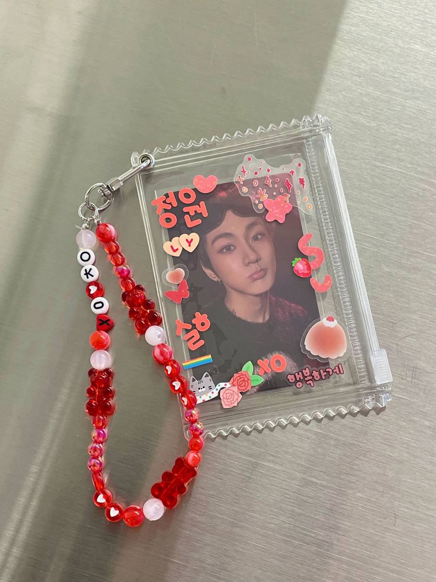 ポカスポット：弘大＆明洞のK-POPフォトカードショップ