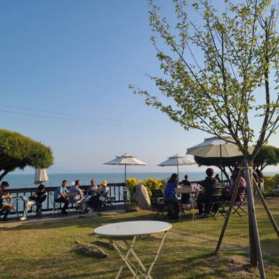 Photo review number 11146 from A A