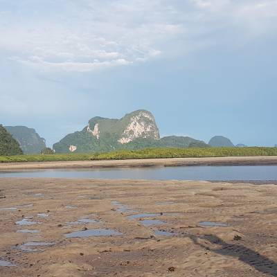 Photo review number 3049 from Yi Liang L