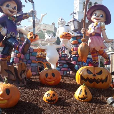 Photo review number 3751 from Chandni K