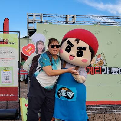 Photo review number 12221 from Lisa Y