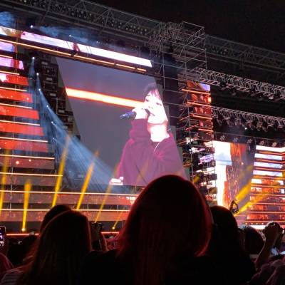 Photo review number 3833 from Julie W