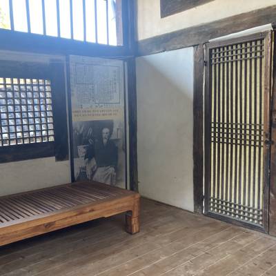 Photo review number 6327 from Stephanie S