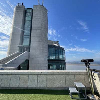 Photo review number 9668 from Roxanne G