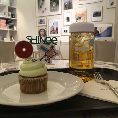 Photo review number 1706 from gejm**@*********