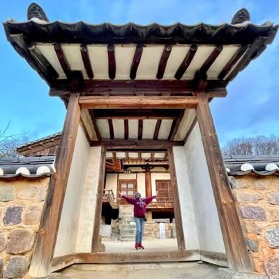 Photo review number 7394 from Jocelyn W