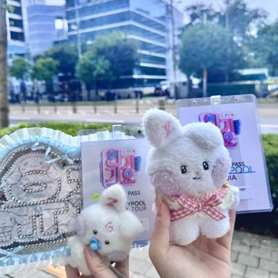 Photo review number 16898 from LIJIA  L