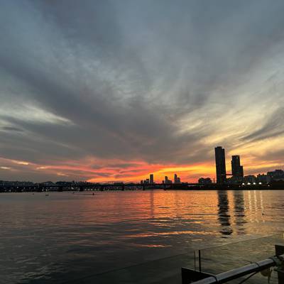 Photo review number 14970 from Saloua K