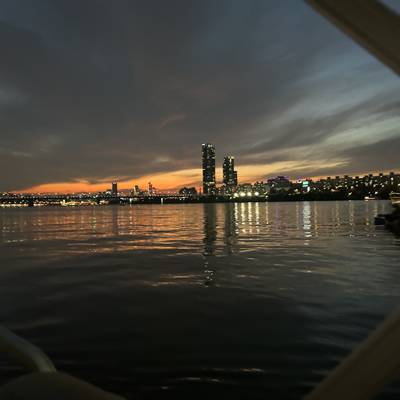 Photo review number 14972 from Saloua K