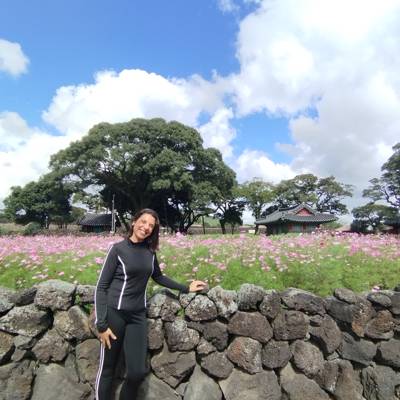 Photo review number 17930 from ESTELLE P