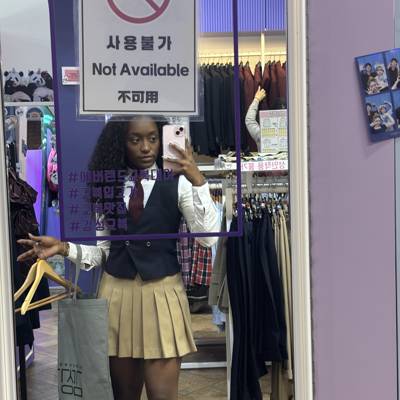 Photo review number 17736 from Seannia L