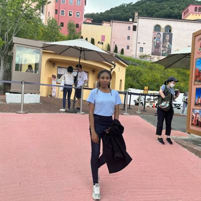 Photo review number 11587 from Blessing H