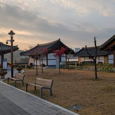 Photo review number 18043 from Jia H