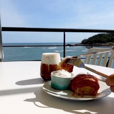 Photo review number 5895 from trip*******@*********