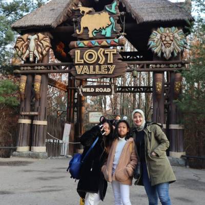 Photo review number 4150 from Syafira A