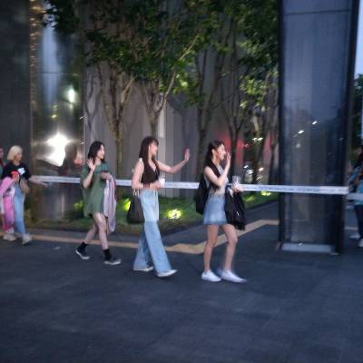 Photo review number 2761 from Nicole G