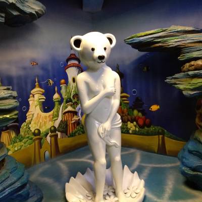 Photo review number 1330 from T. claire