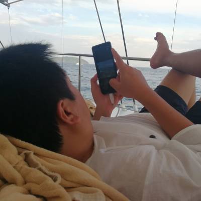 Photo review number 4114 from Chi L