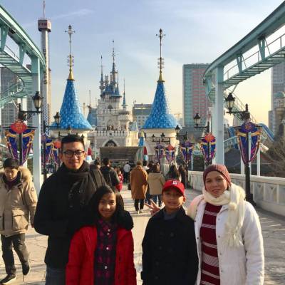 Photo review number 360 from Ratna S