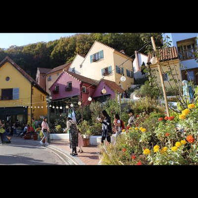 Photo review number 726 from Pranvera G