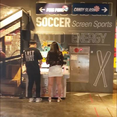 Photo review number 2742 from Melisa L