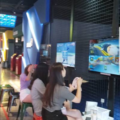 Photo review number 2741 from Melisa L