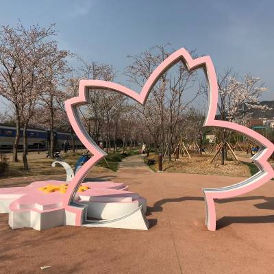 Photo review number 1833 from Yun Ting C